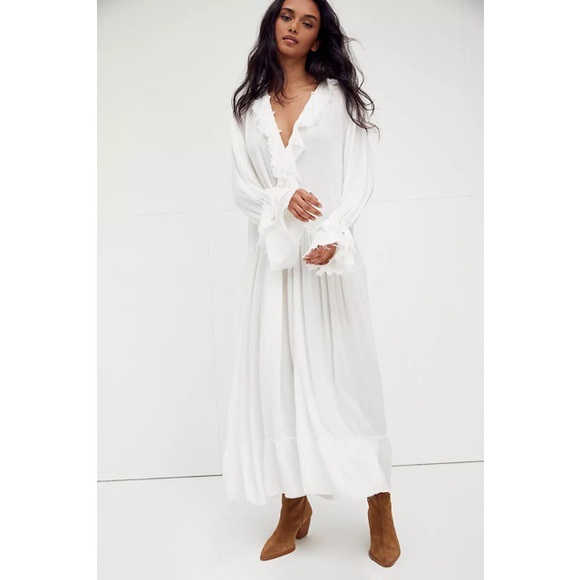 Free People Dresses & Skirts - Free People Sweet Darlin Maxi Dress